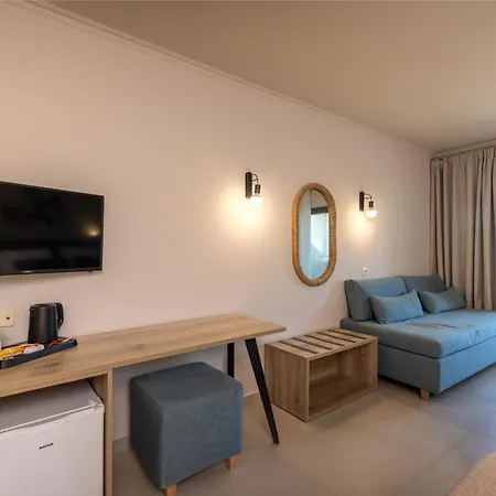 Roseland Hotel-2